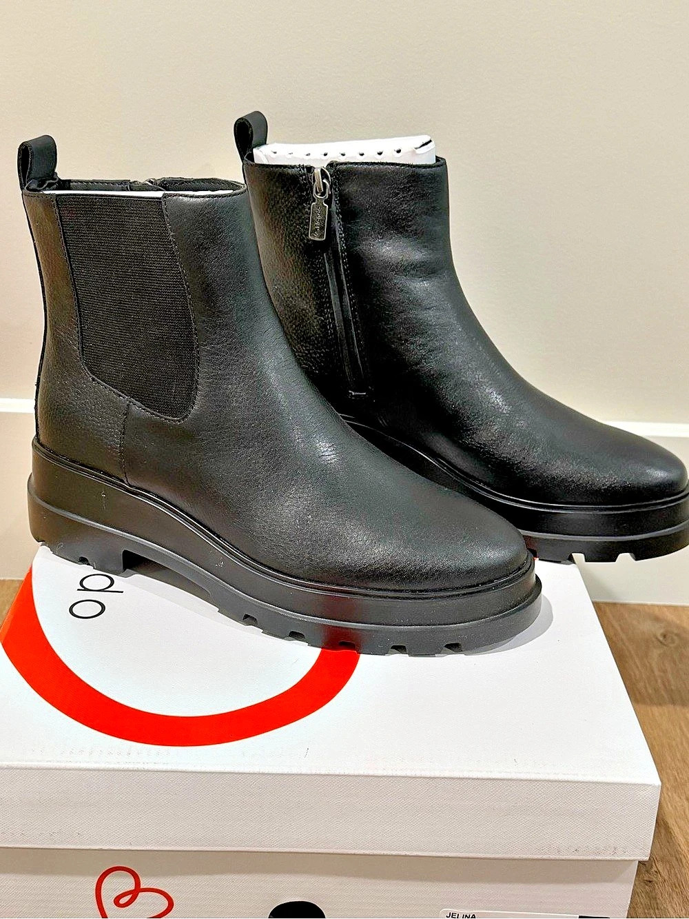 Blondo Jelina Black Ankle Boots Womens US 8.5 NWT